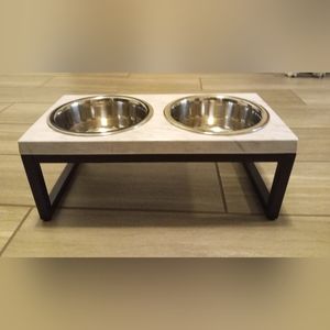 Elevated Dog Bowl